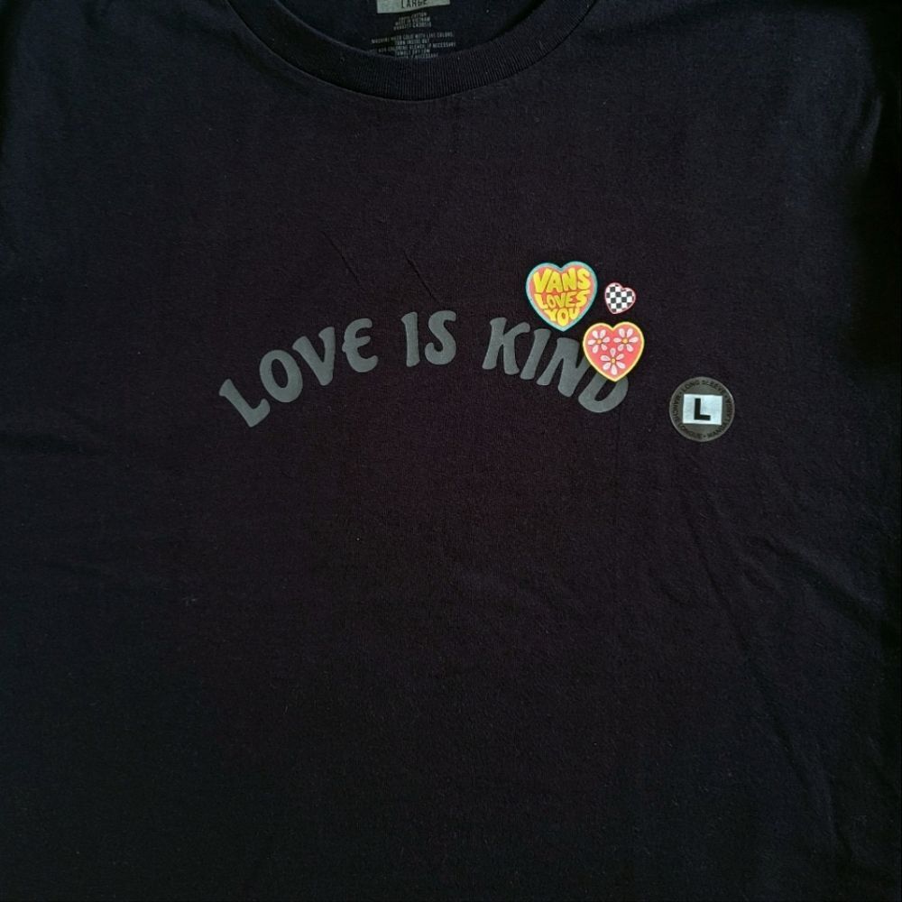 ✨️HP✨️ VANS🛹 "Love❤️ Is Kind" Long Sleeve Graphic Tee👕 - NWT - Picture 11 of 14